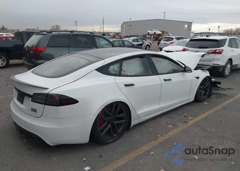 2023 Tesla Model S Plaid Tri Motor All-Wheel Drive from USA, damaged, VIN 5YJSA1E68PF508382